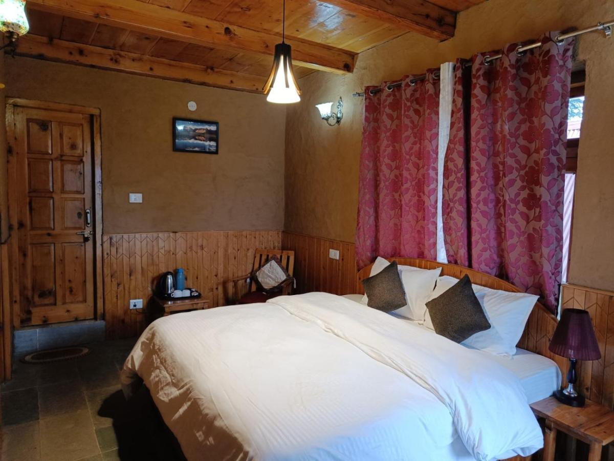 Ishan Log Huts-A Boutique Home Stay Banjar Exterior photo