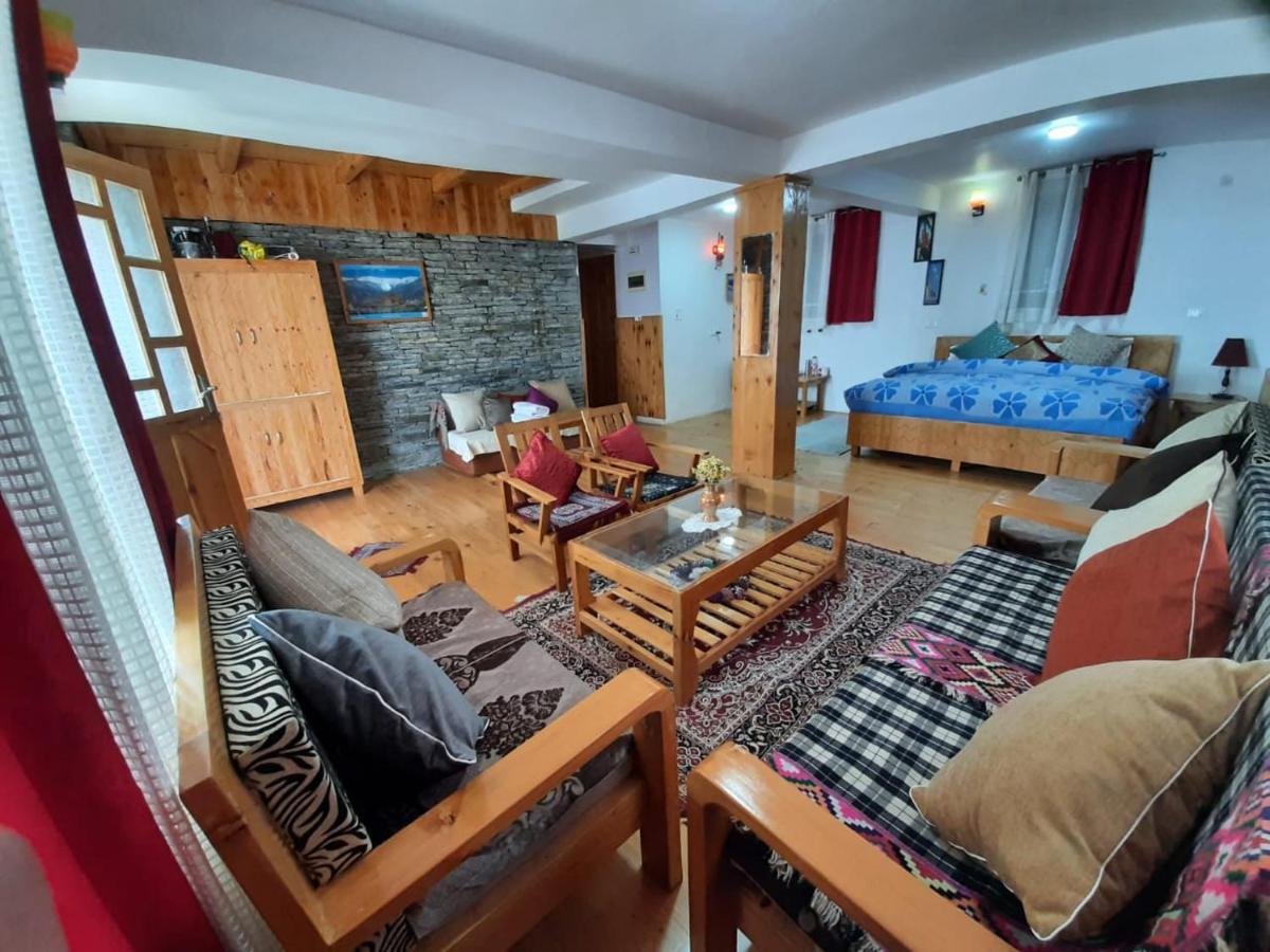 Ishan Log Huts-A Boutique Home Stay Banjar Exterior photo